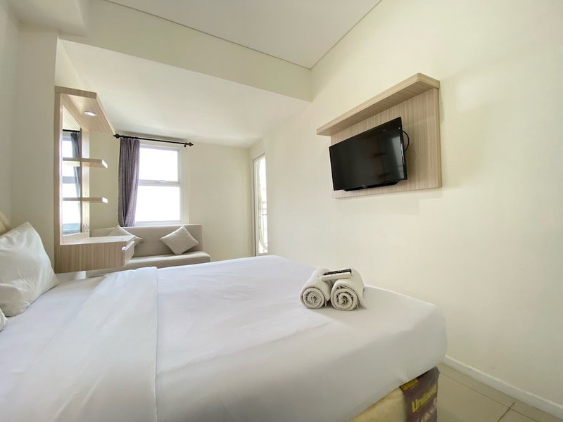Homey Furnished 2Br Apartment At Parahyangan Residence, Bandung, Indonesia