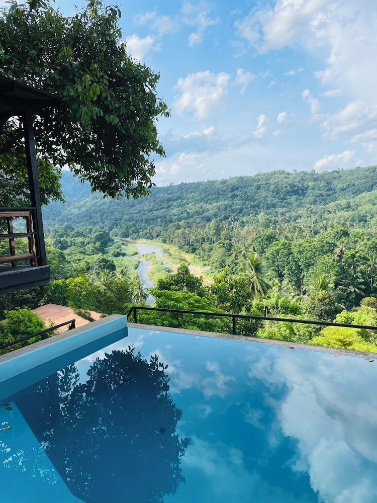 The Kiriwong Valley Villas & Restaurant, Thailand