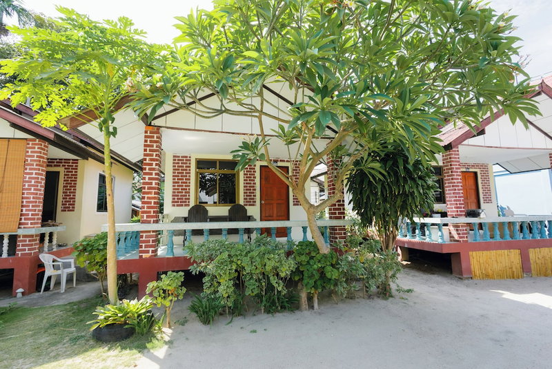 Charung by The Sea, Ko Pha-ngan, Thailand