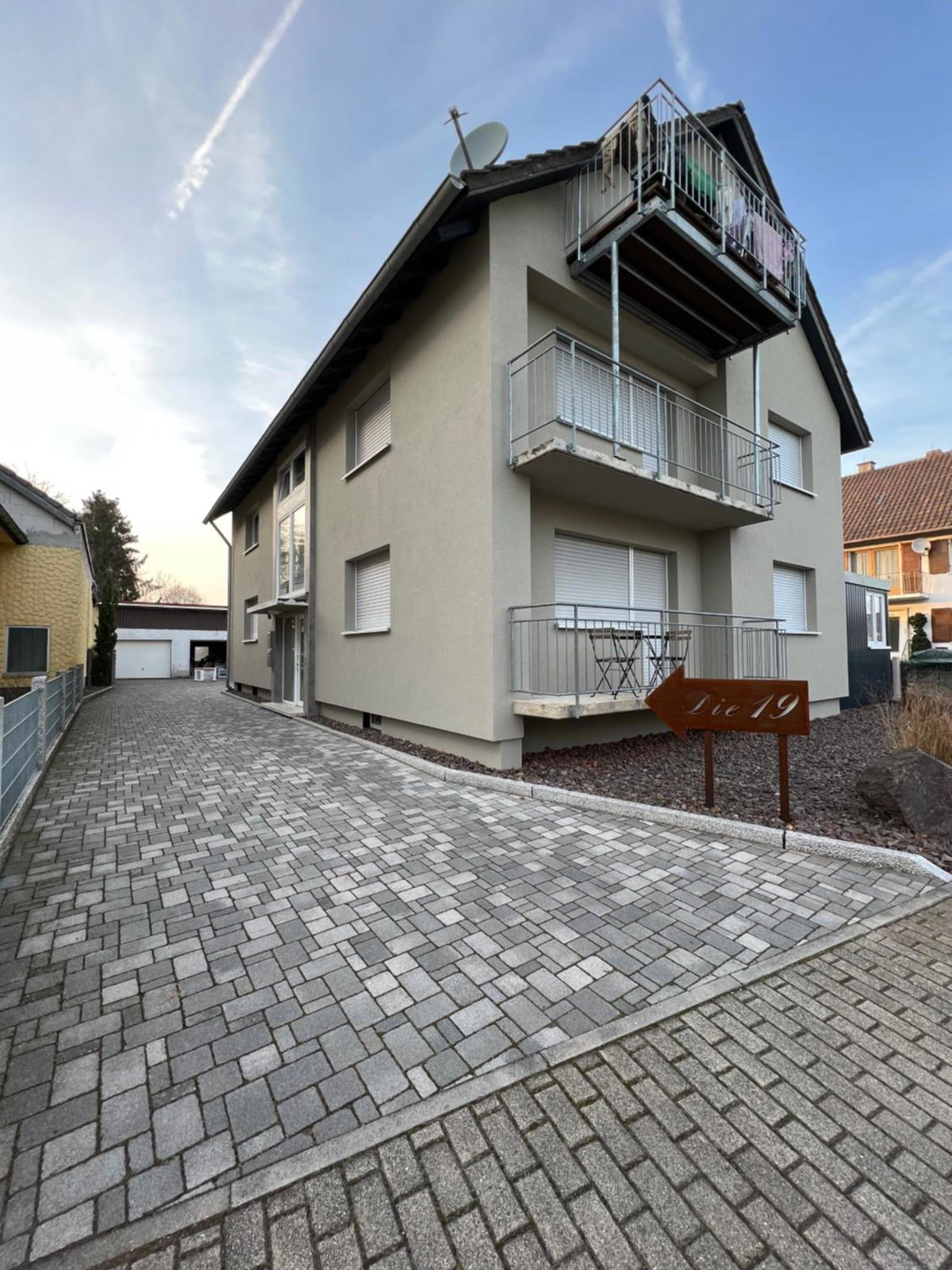 Die 19, Germany