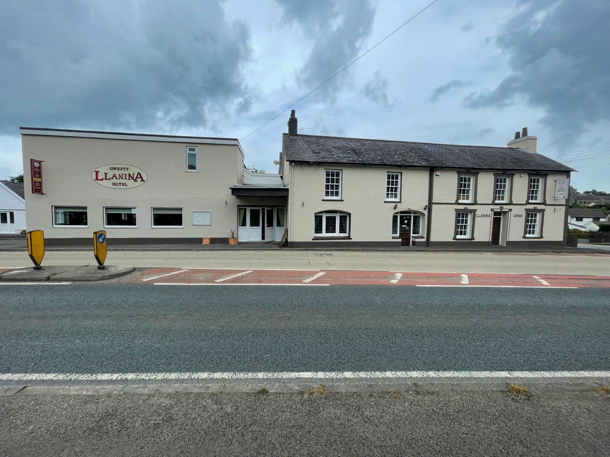 Hotel · Llanina Arms, Llanarth