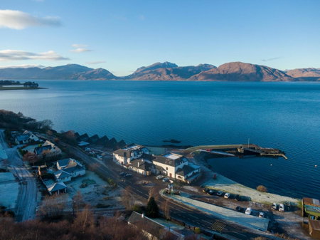 Loch Linnhe Waterfront Lodges with Hot Tubs, Glencoe, United Kingdom