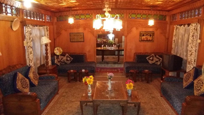 Jacqueline houseboat, Srinagar, India