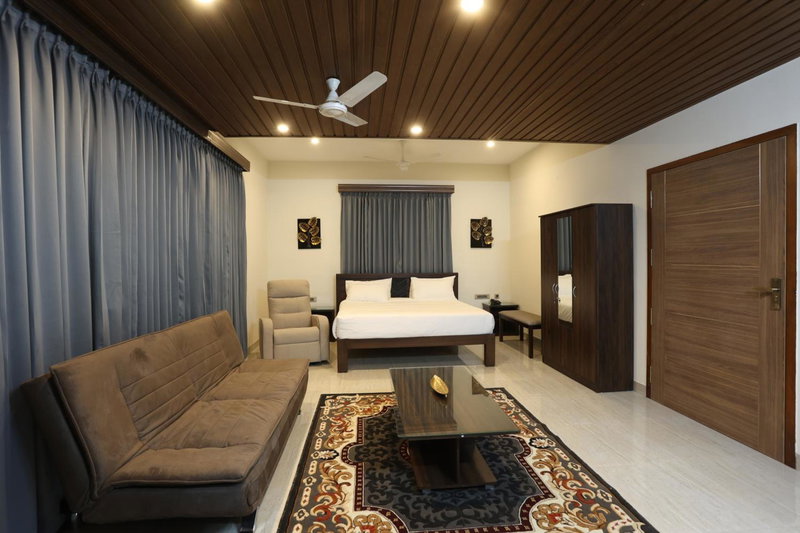 Minas Manor, Tiruchchirāppalli, India