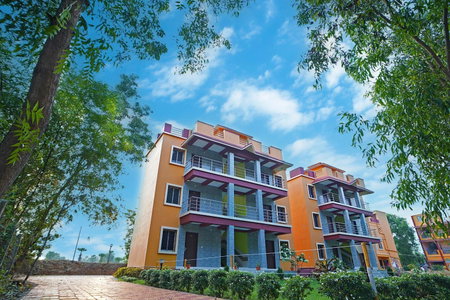 Resort Neel Nirjan !! Best Family Couple friendly family Resort!!, Bolpur, India