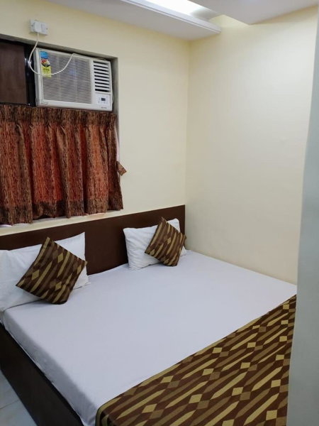 Lucky Serviced Apartments -Near BKC, Mumbai, India