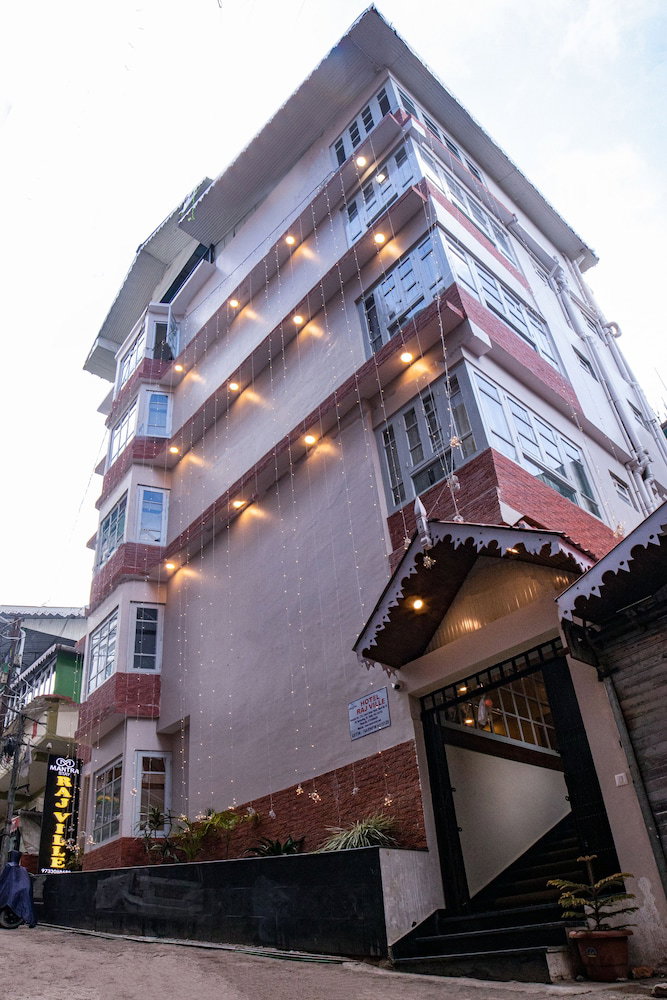 Hotel Raj Ville, India