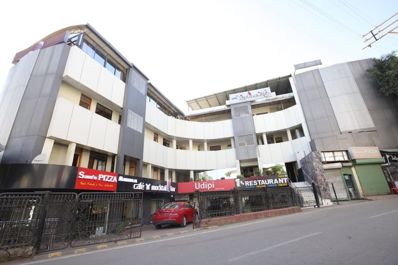 Hotel maharaja international, Abu Road, India