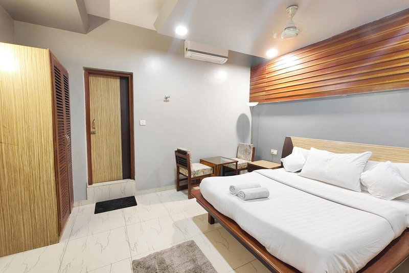 Hotel maharaja international, Abu Road, India