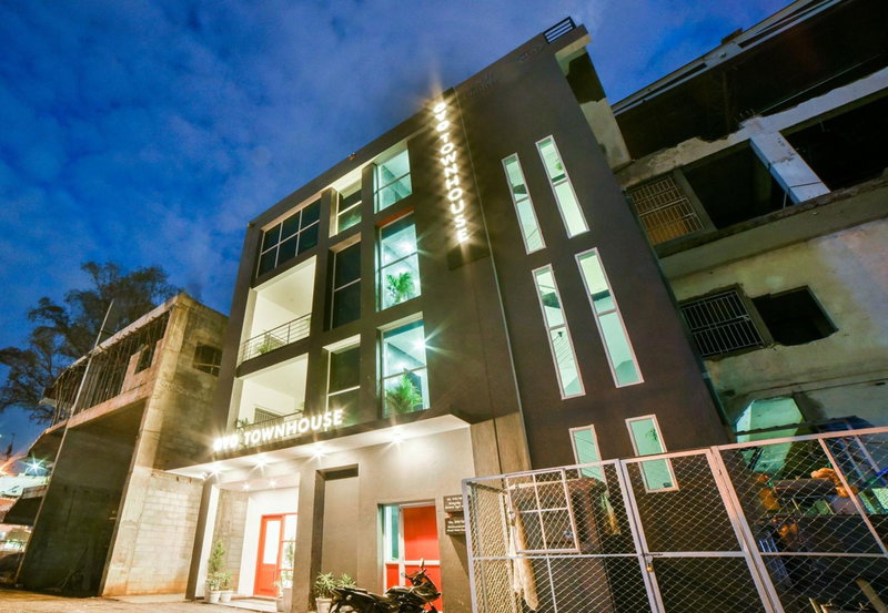 Super Townhouse Hosur Main Road Bommanahalli Near Gopalan Innovation Mall, Bangalore, India