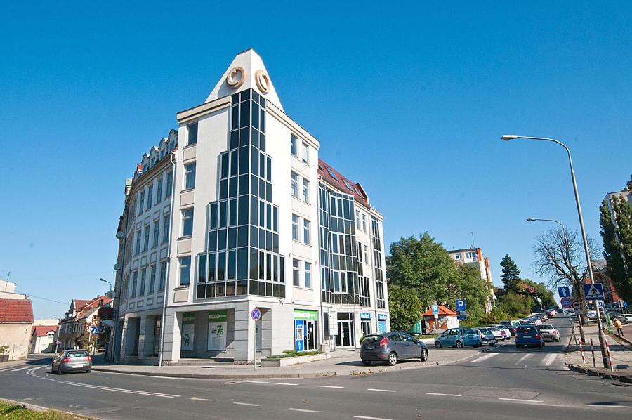 Hotel · VaBank Apartamenty w centrum, Zielona Góra
