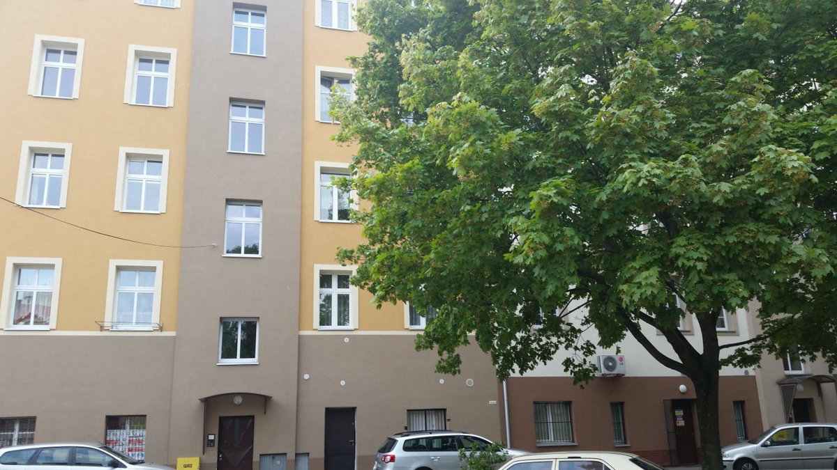 Apartament Dworcowa, Poland