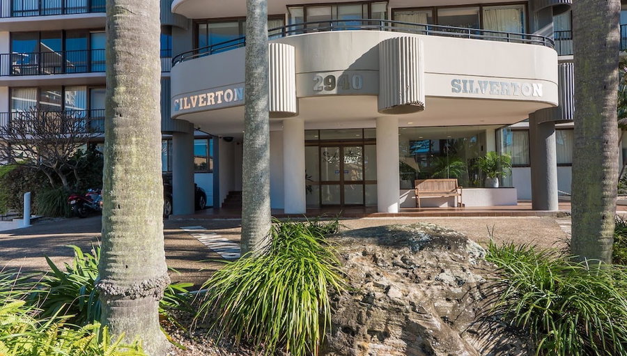 Silverton Holiday Apartments, Surfers Paradise, Australia