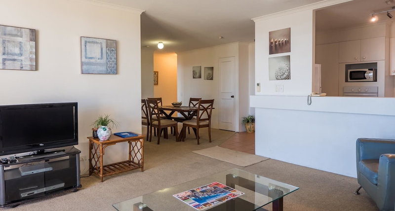 Silverton Holiday Apartments, Surfers Paradise, Australia