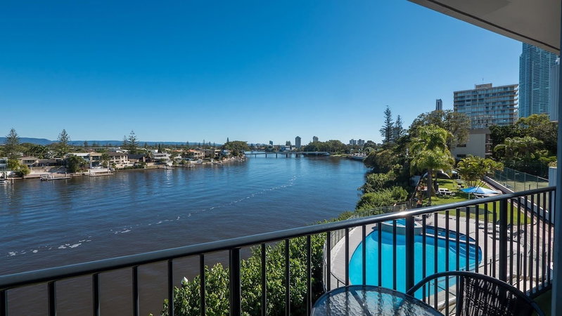 Silverton Holiday Apartments, Surfers Paradise, Australia
