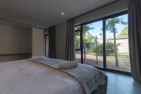 Du Kloof Lodge, Paarl, South Africa