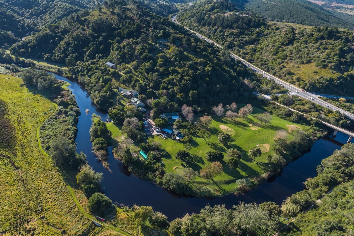 Hotel · Blackwaters River Lodge, Knysna, Goukamma