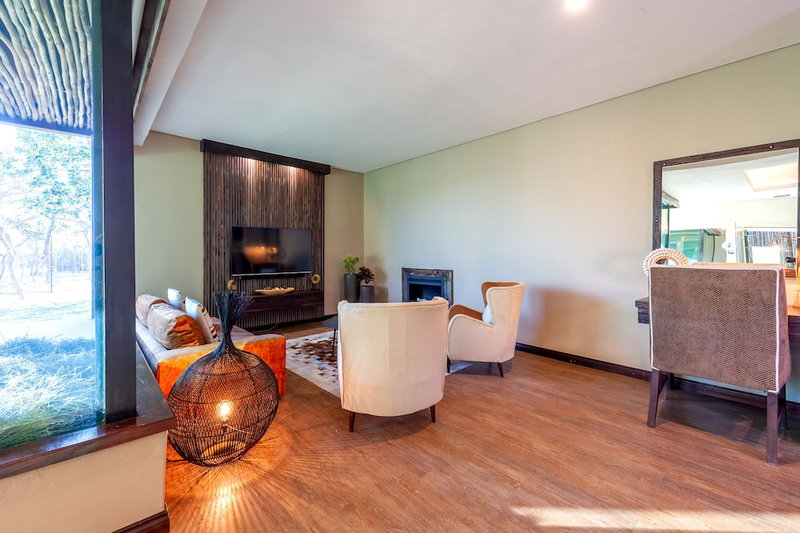 Shekinah Lion and Game Lodge, Vaalwater, South Africa