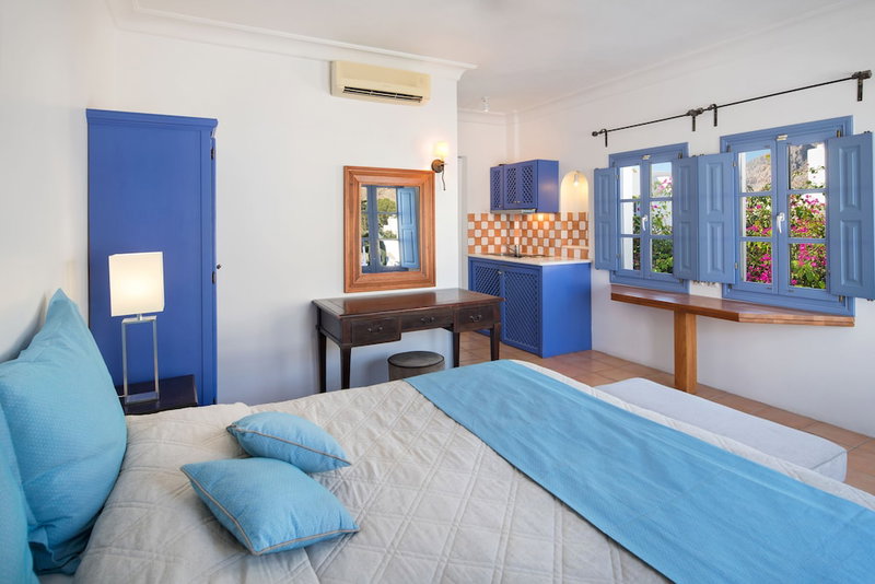 Meltemi Suites, Santorini, Greece