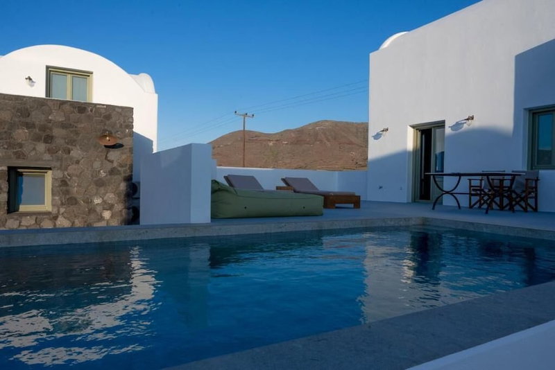 Oia Kissiri - private pool Villas, Santorini, Greece