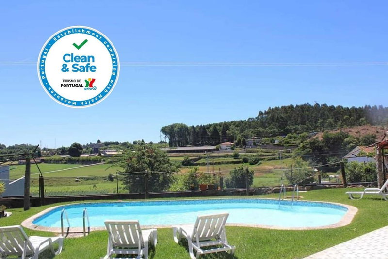 Vivenda Mendes, Outeiro, Portugal