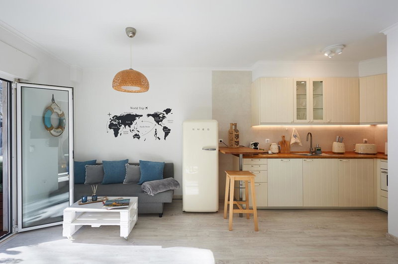 Cozy Beach House São Pedro Estoril, São Pedro do Estoril, Portugal