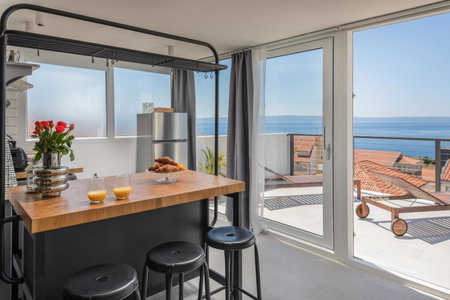 Apartments Left & Right with jacuzzi, 4 stars, Makarska, Croatia