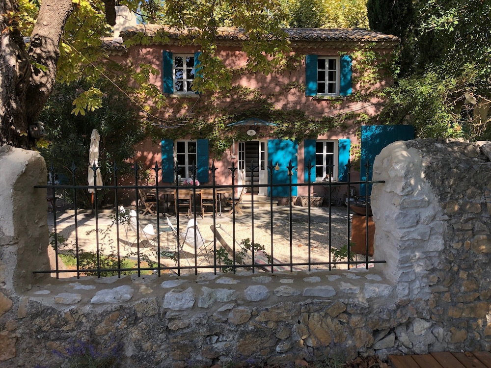 Hotel · Le Mas de la Sorgue, Le Thor