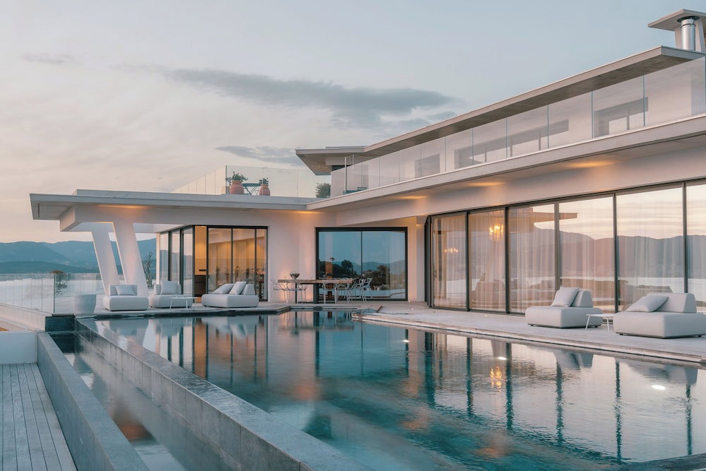Villa Urbana, France