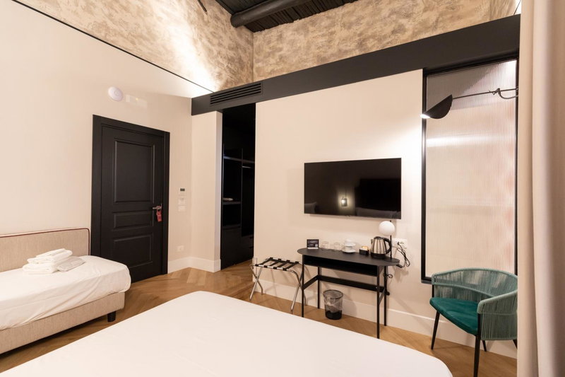 Relais Ammira, Naples, Italy