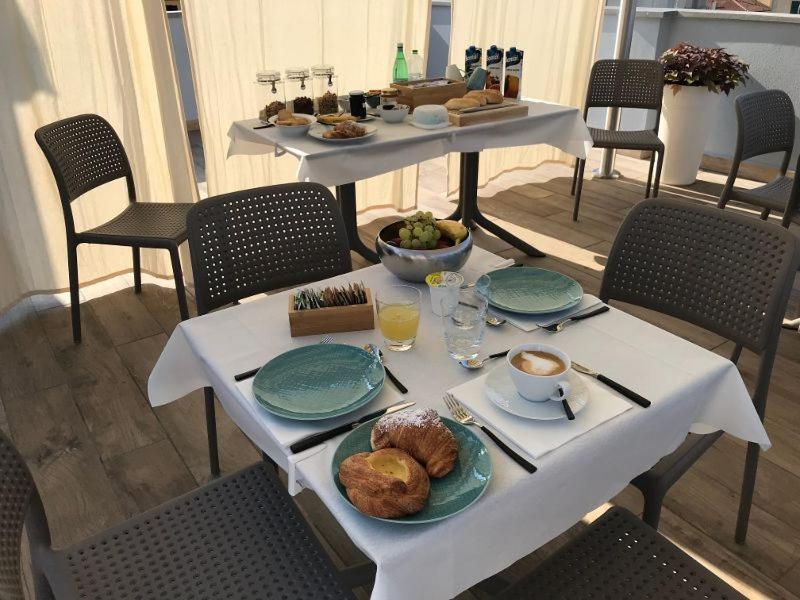 nautilus b&b suite design Boutique Hotel, Follonica, Italy