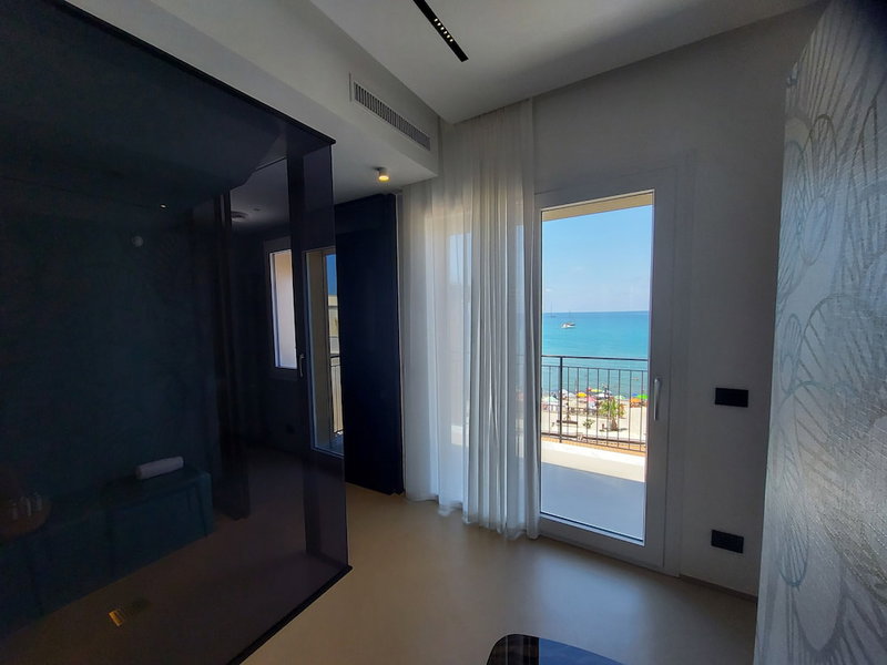 B&B Le Suites di Costanza, Cefalù, Italy