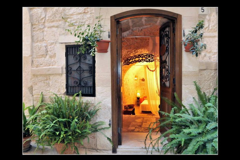 Corte Sagarriga Visconti, Giovinazzo, Italy