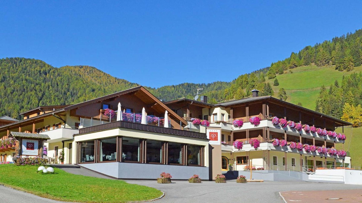 Hotel · Hotel Trenker, Braies
