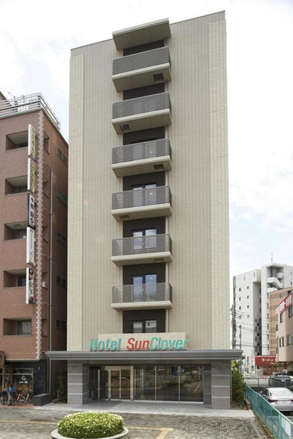 Hotel · Hotel Sun Clover Koshigaya Station - Vacation STAY 55377, Koshigaya