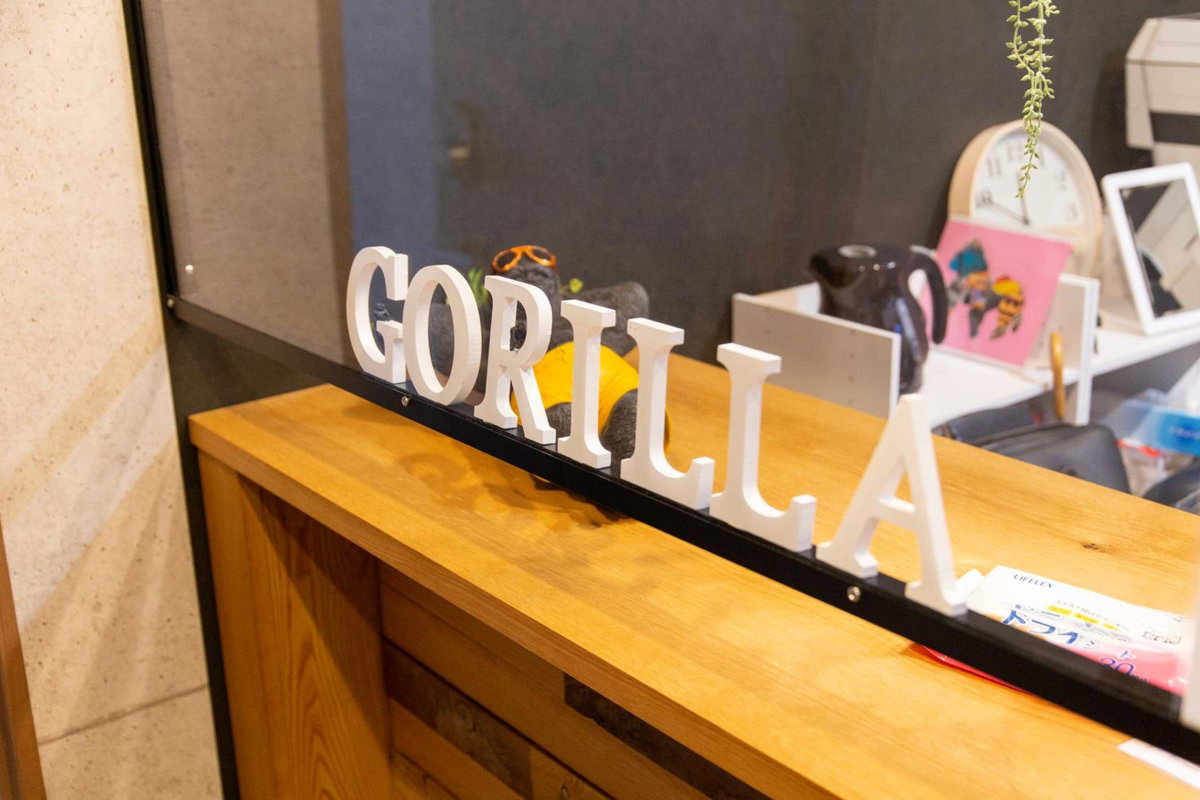 Hotel · Guest House GORILLA!, Osaka