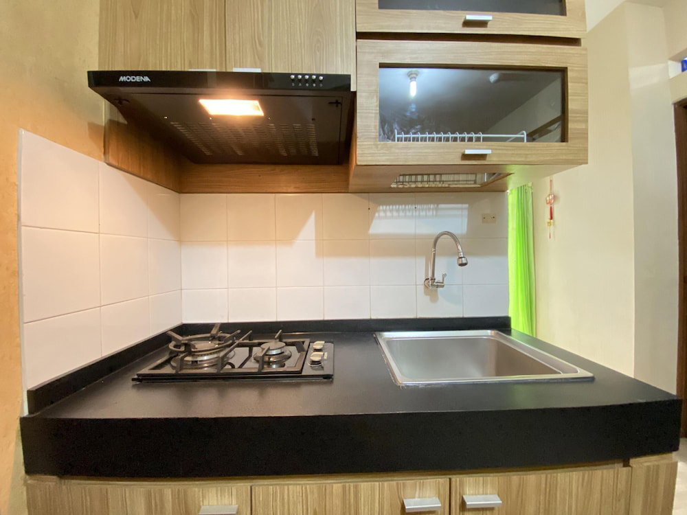 Hotel · Cozy 3Br Furnished Apartment At Gateway Ahmad Yani Cicadas, Bandung