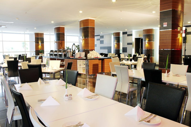 Lorin Syariah Hotel Sentul, Bogor, Indonesia
