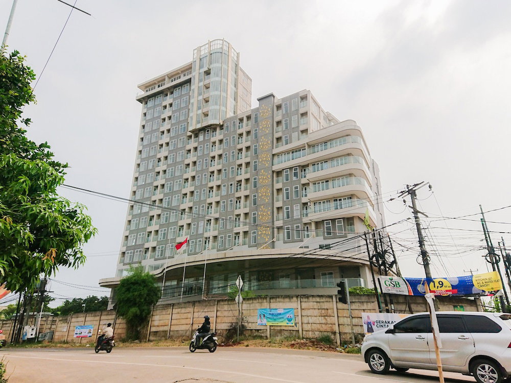 Good Deal And Cozy 2Br At Apartment Amazana Serpong, Indonesia