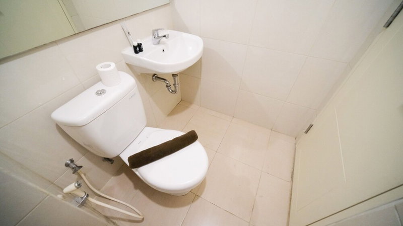 Simple And Cozy Studio At Tanglin Supermall Mansion Apartment, Surabaya, Indonesia