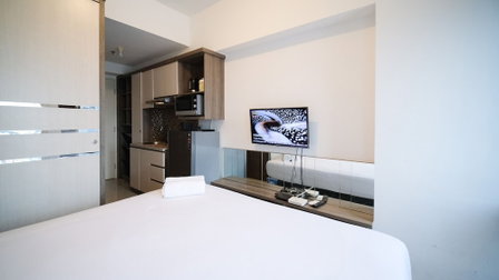 Simple And Cozy Studio At Tanglin Supermall Mansion Apartment, Surabaya, Indonesia