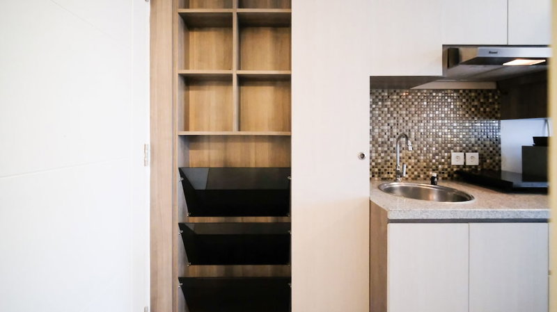 Simple And Cozy Studio At Tanglin Supermall Mansion Apartment, Surabaya, Indonesia