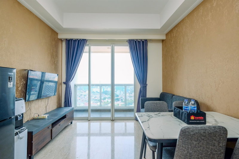 Modern Look And Comfy 2Br At Menteng Park Apartment, Jakarta, Indonesia