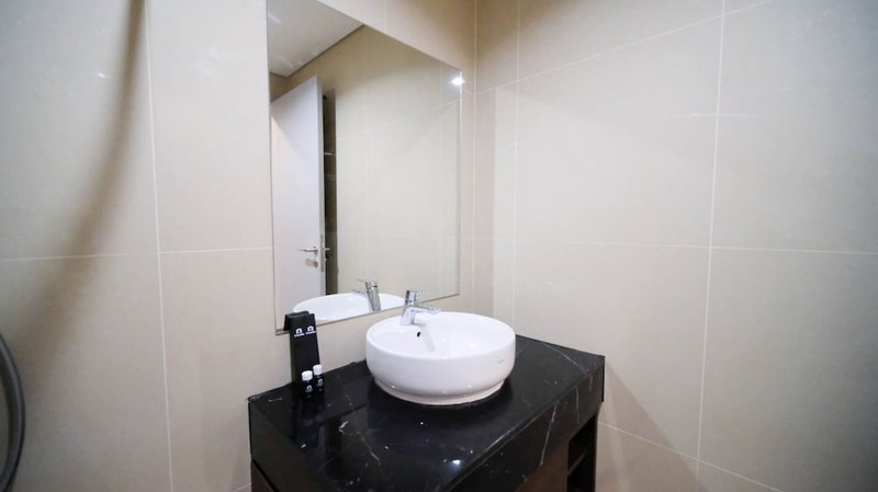 Tidy And Spacious 2Br At Grand Sungkono Lagoon Apartment, Surabaya, Indonesia