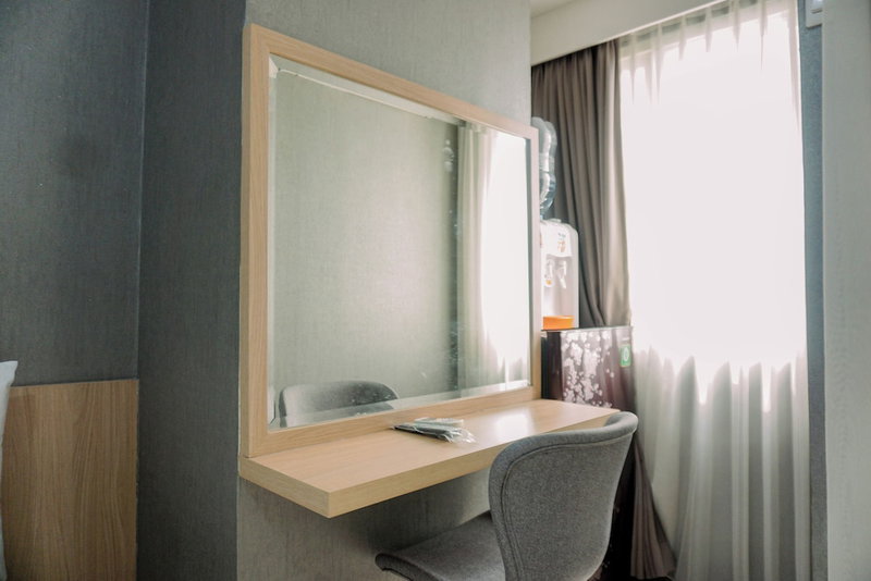 Best Comfy And Modern Studio At Baileys Apartment, South Tangerang, Indonesia