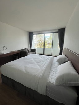 J&P Hotel Sriracha, Si Racha, Thailand