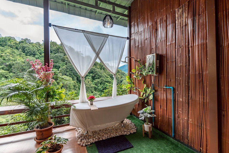 Hubkhaosawan homestay, Pong Yaeng, Thailand