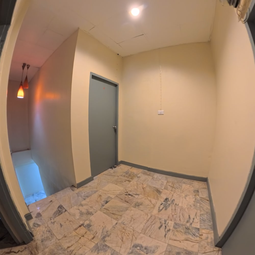 Hotel · Vista Inn Patong, Patong