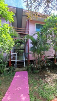 Ban Roi Pah, Khlong Luang, Thailand