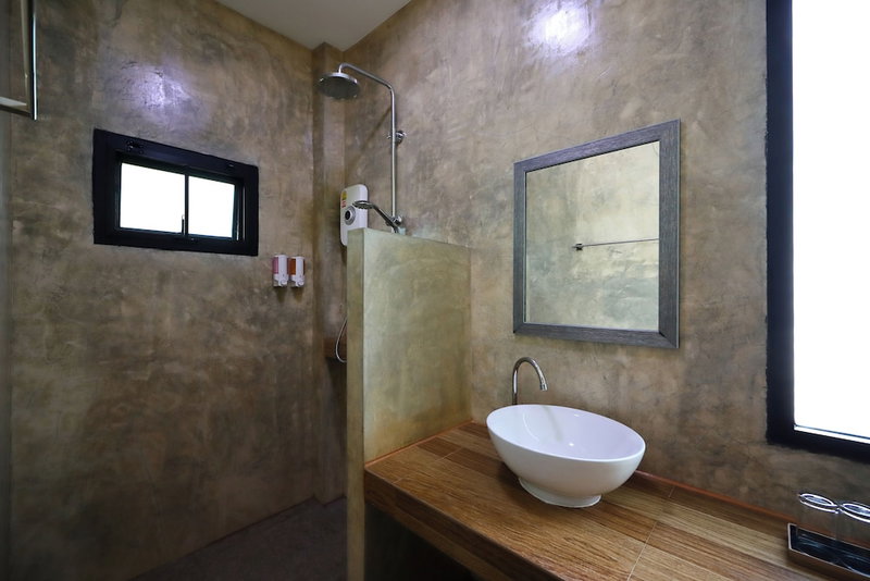 Chiang Mai Garden Bungalows, Saraphi, Thailand